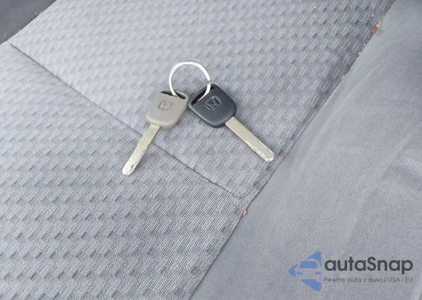 2005 Honda Civic Vp from USA, damaged, VIN 1HGES16385L003369